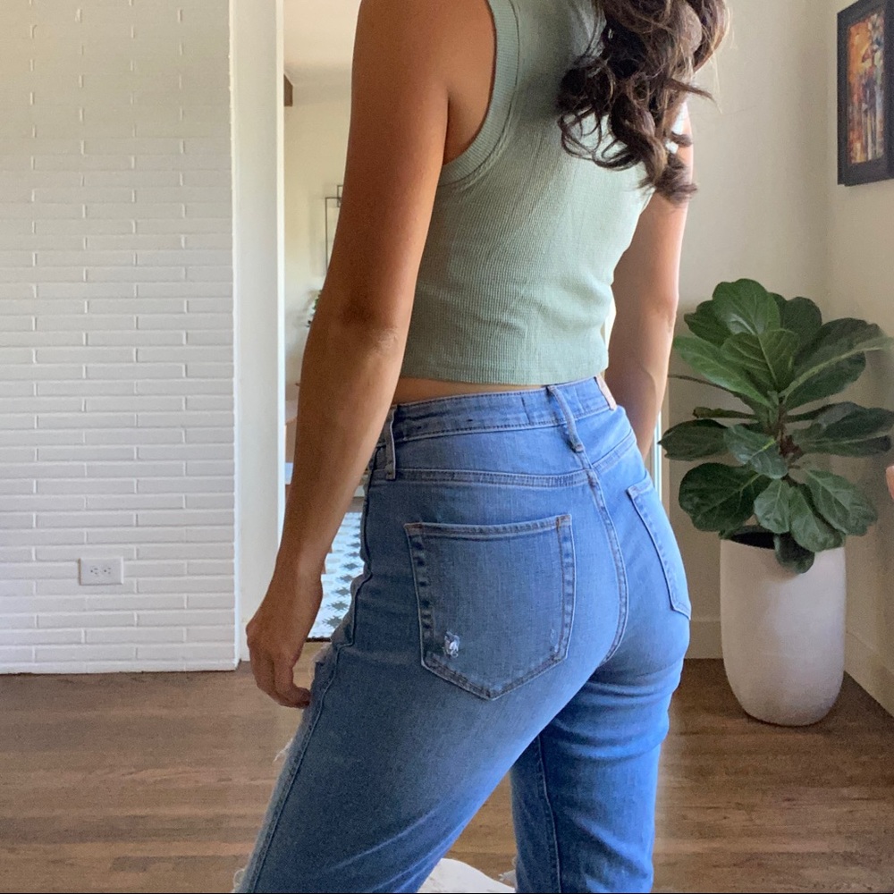 Hollister Collection High rise jeans size 3 w26